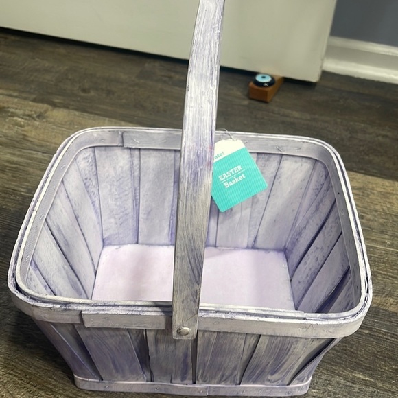 Basket - Picture 1 of 12